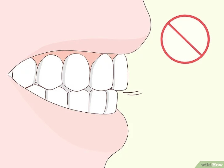 از فشاردادن یا ساییدن دندان های خود بر روی هم اجتناب کنید